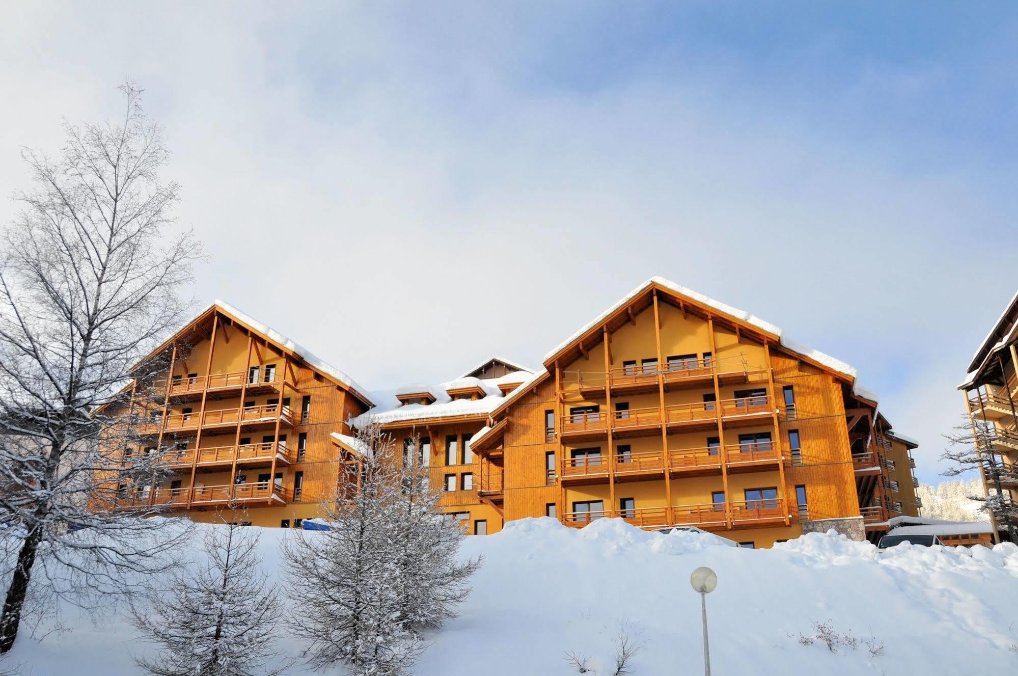Aparthotel Noemys Deneb Risoul Exterior foto